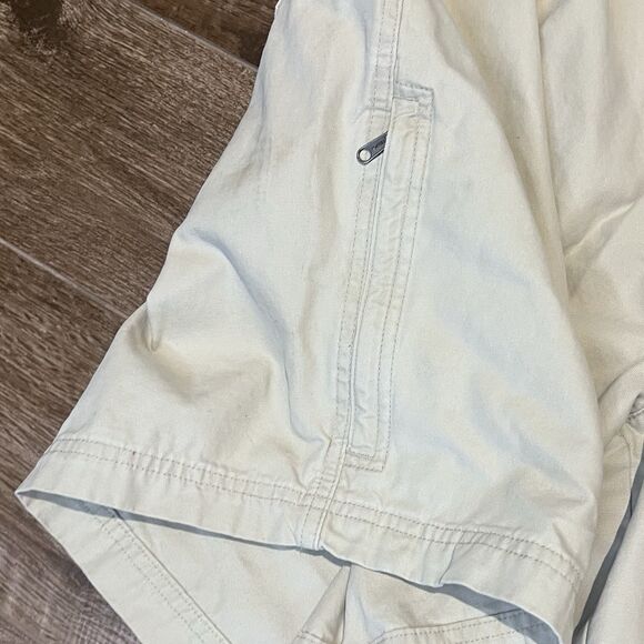 Columbia Shorts Men's 38 Khaki Zip Pockets Hiking Outdoor Cargo 8” - Picture 3 of 8